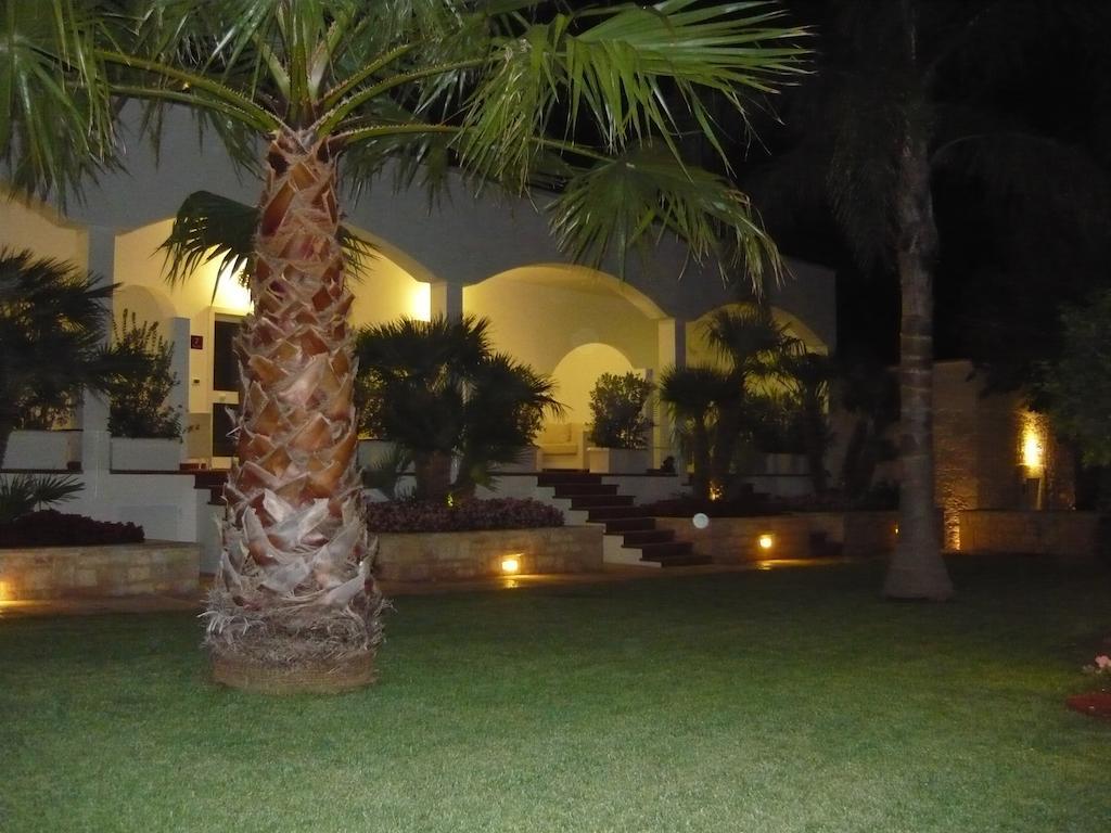 Masseria Torre Catena Resort & Restaurant Поліньяно-а-Маре Екстер'єр фото